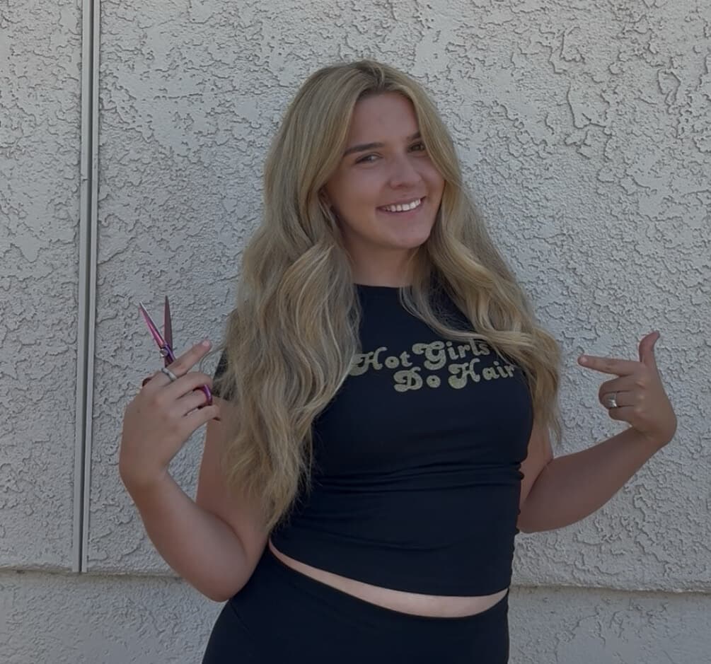 Lauren Kofford, hairstylist in Temecula